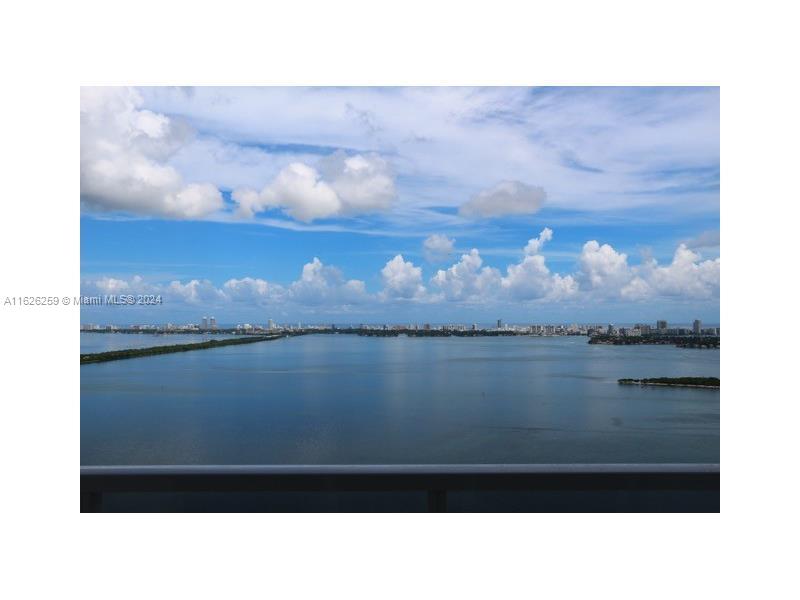 BAY HOUSE MIAMI CONDO - Residential