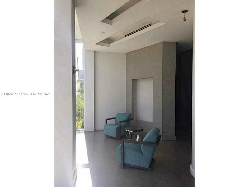 BAY HOUSE MIAMI CONDO - Residential