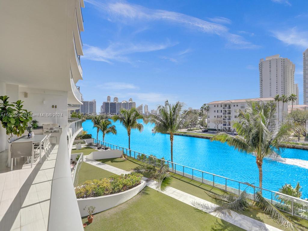 ECHO CONDO - Residential Lease