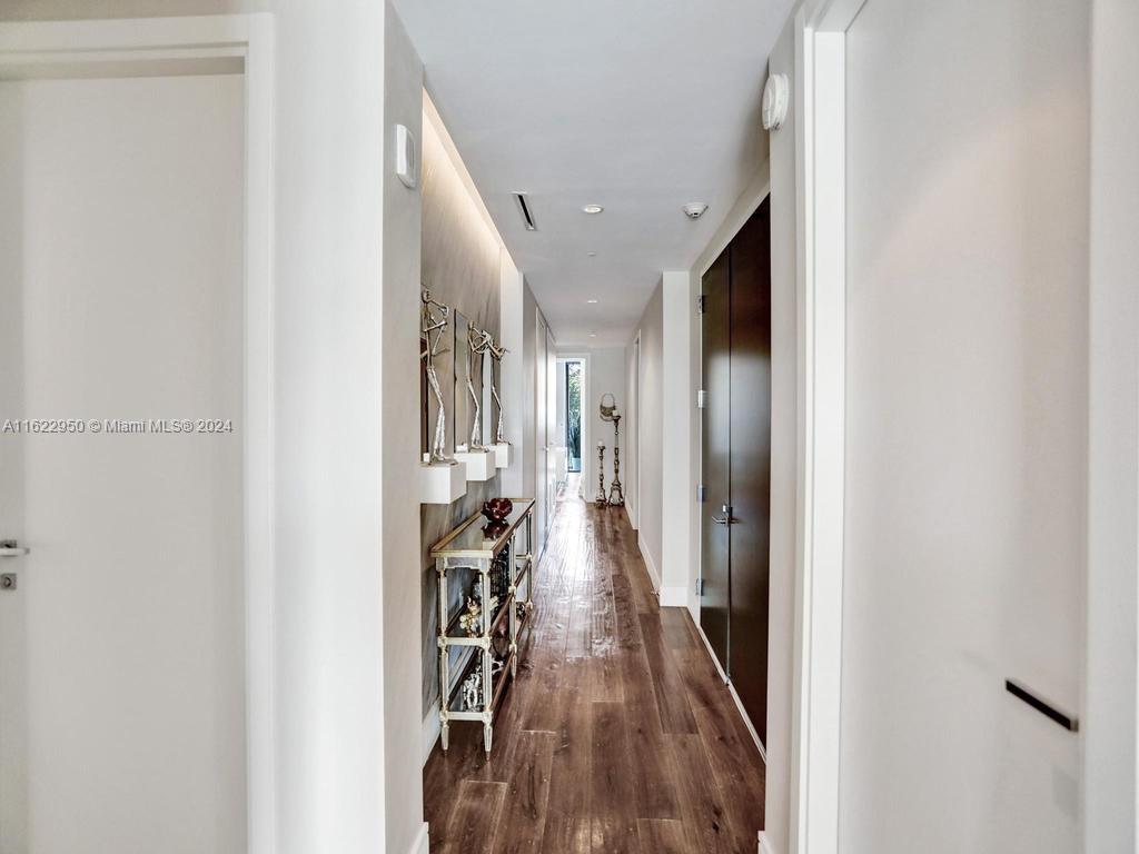 ECHO CONDO - Residential Lease