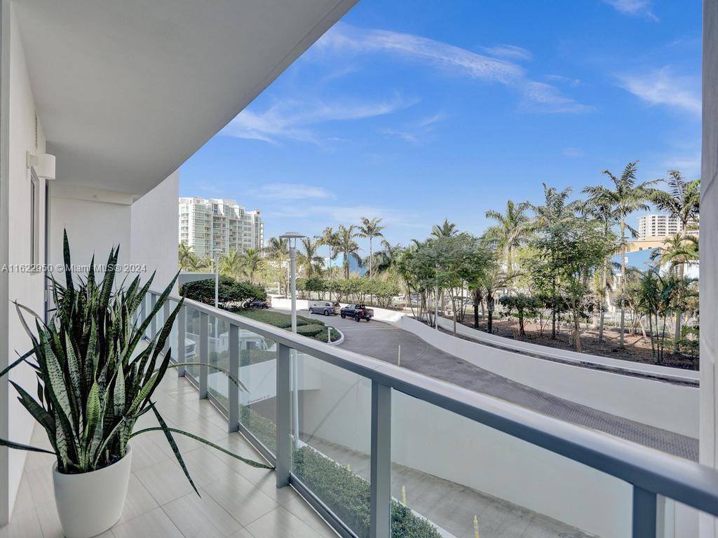 ECHO CONDO - Residential Lease