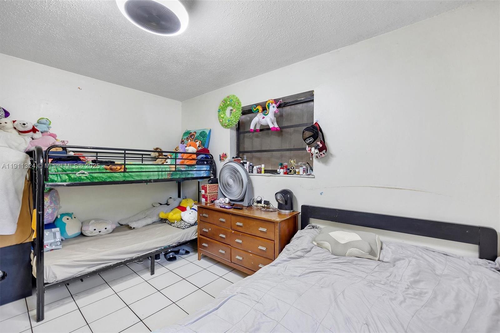 GRIFFING SILVER PALM SUB - Residential Income