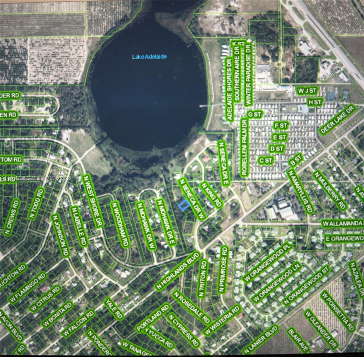 AVON PARK LAKES - Land