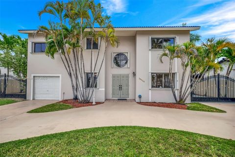 15235 SW 99th Ct Miami FL 33157
