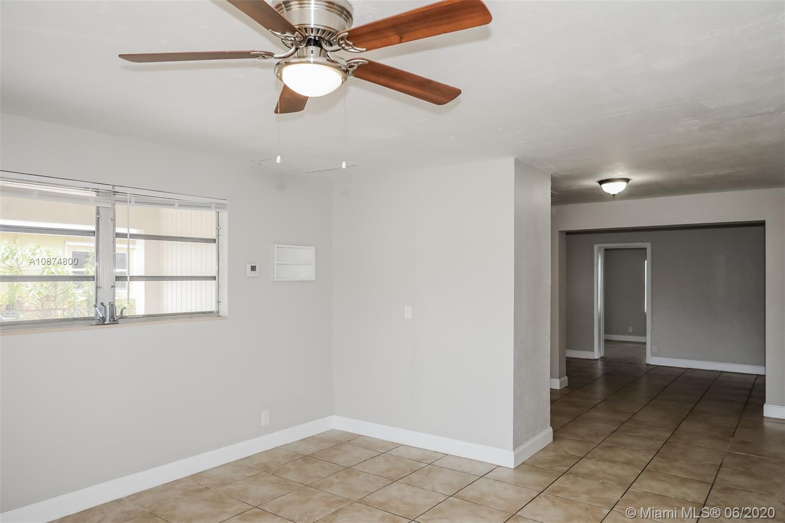 SUNRISE GOLF VILLAGE SEC - Residential Lease