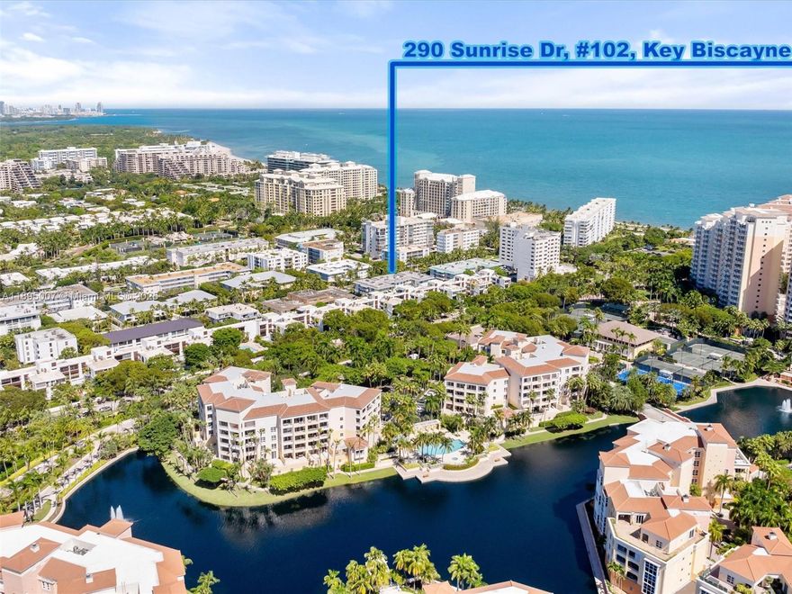 Beautiful  1B/1B apart updated and ready to move in. The key Islander condo building has been recently renovated entry, hallway`s, pool.  Walking distance to the beach, perfectly located in the heart of key  Biscayne, the residence has 1 balconie,  excellent schools, low maintenance fe

. Unit  can be rented 12 times a year