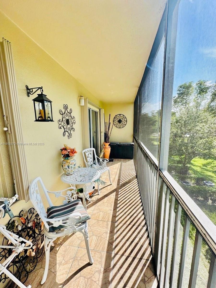 KINGSLEY AT CENTURY VILLA - Residential