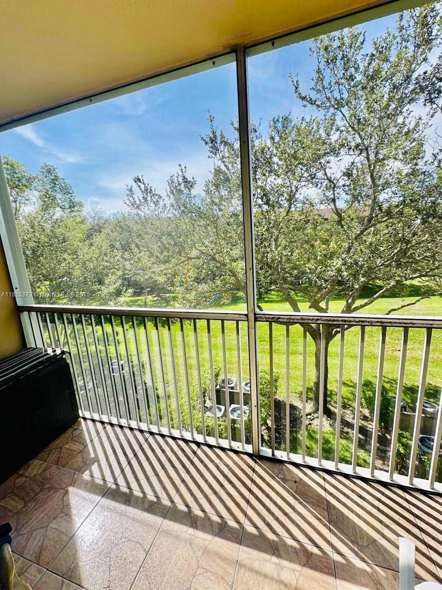 KINGSLEY AT CENTURY VILLA - Residential