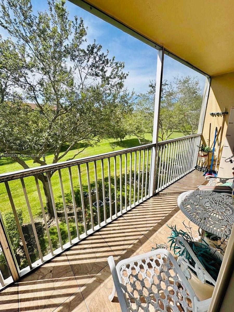 KINGSLEY AT CENTURY VILLA - Residential