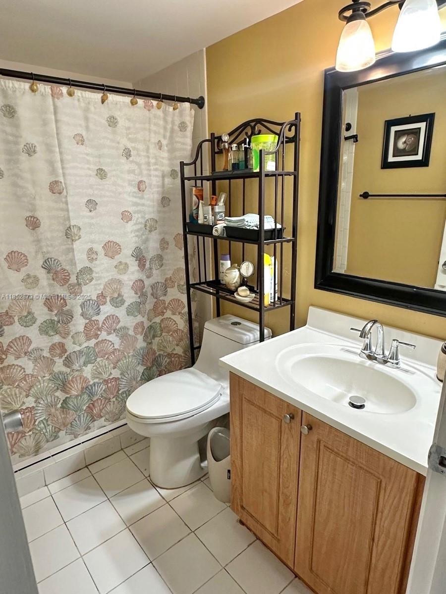 KINGSLEY AT CENTURY VILLA - Residential