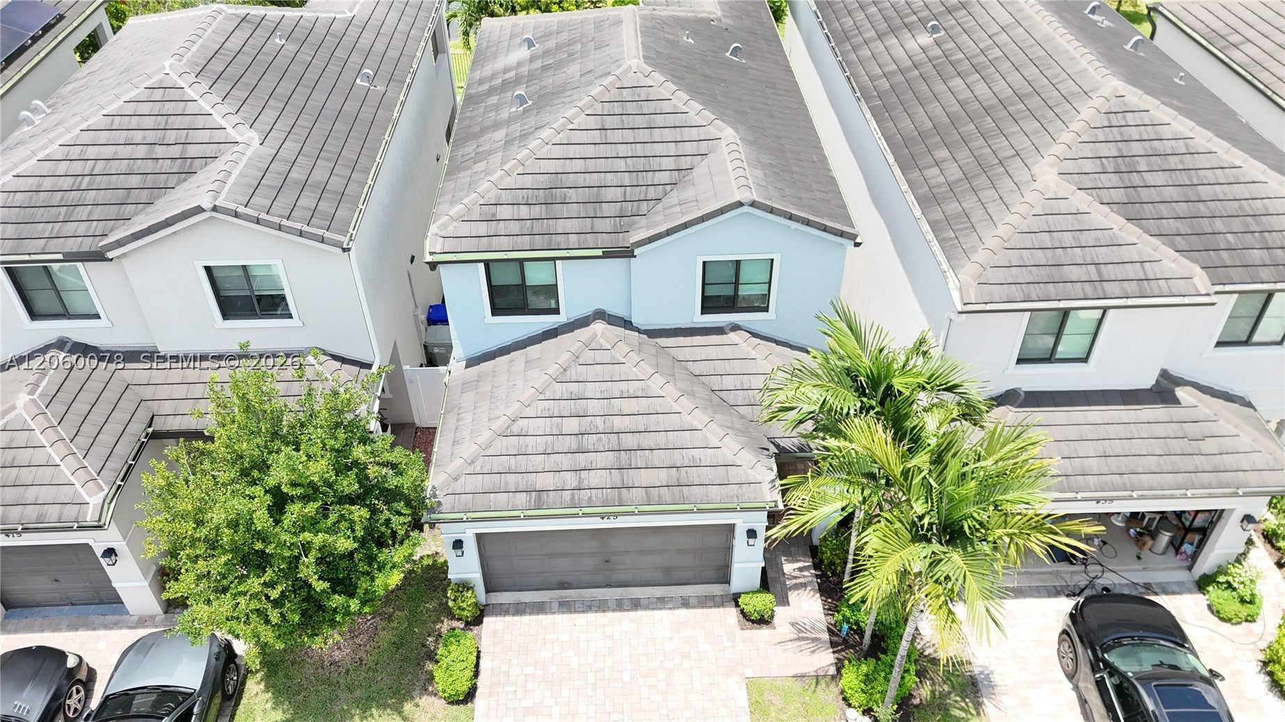425 NW 33rd Ln