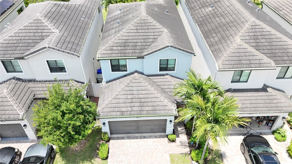 Photo of 425 NW 33rd Ln, Pompano Beach, FL 33069 (MLS # A12060078)