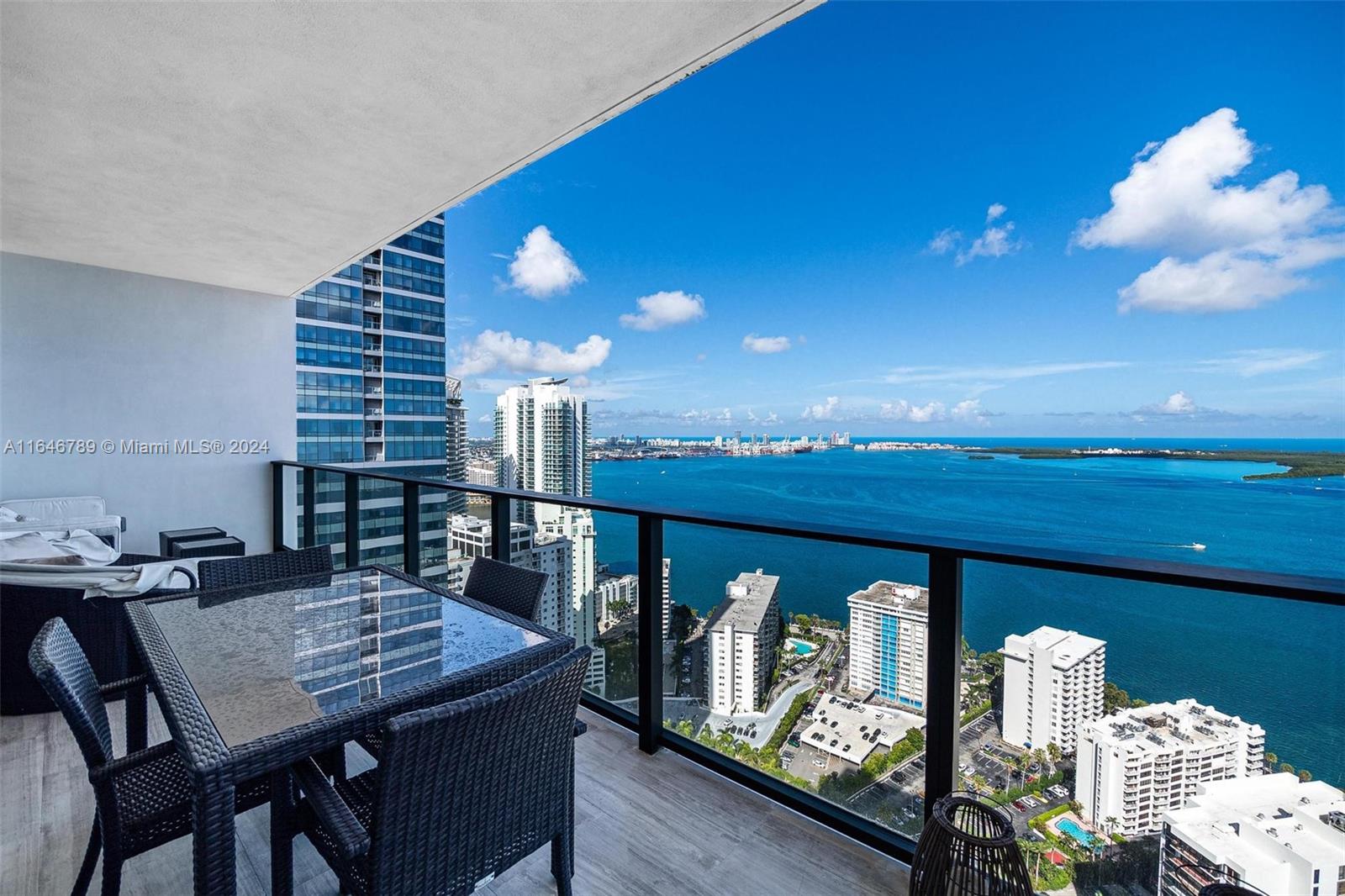 ECHO BRICKELL CONDO - Residential