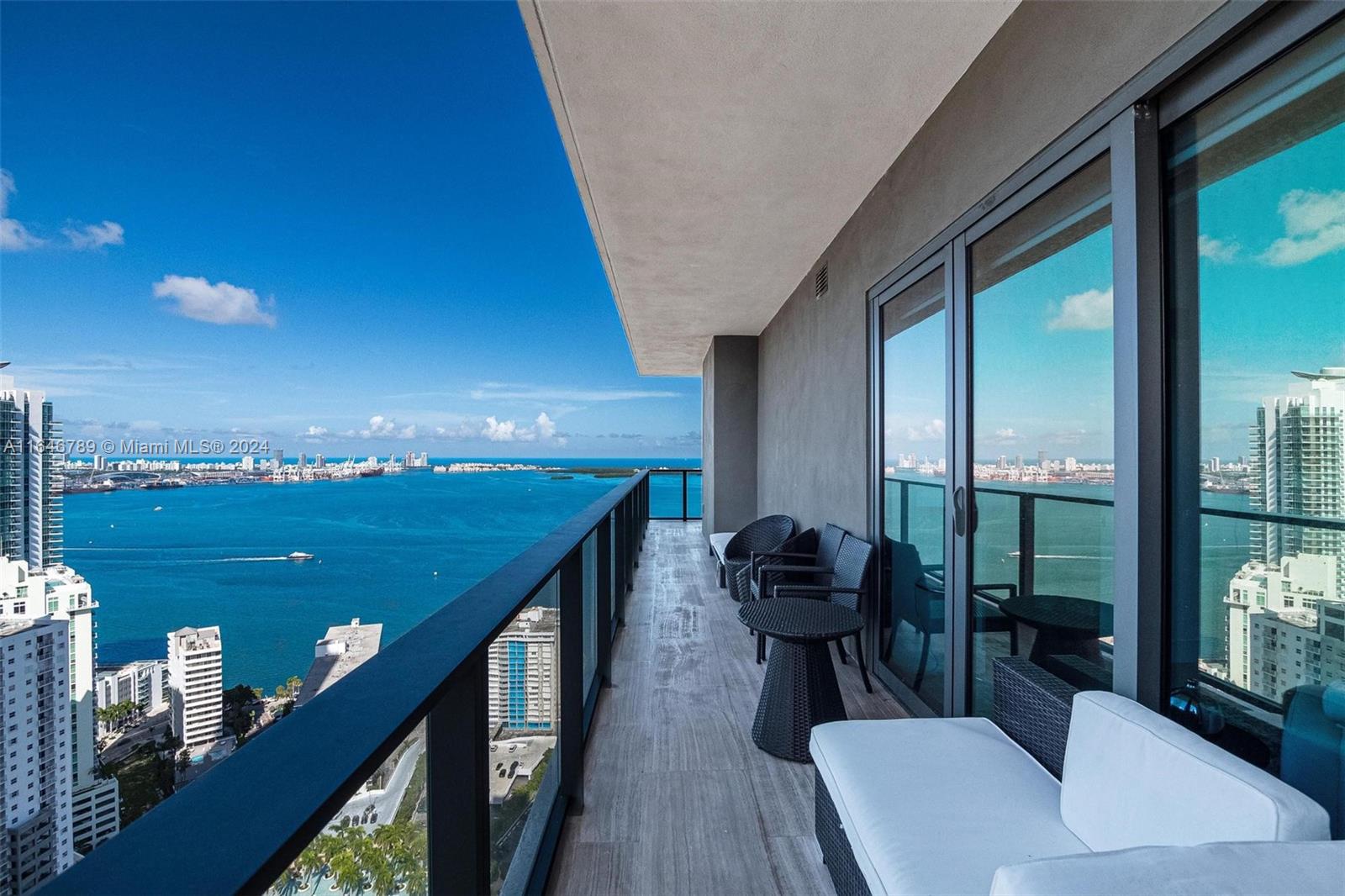 ECHO BRICKELL CONDO - Residential