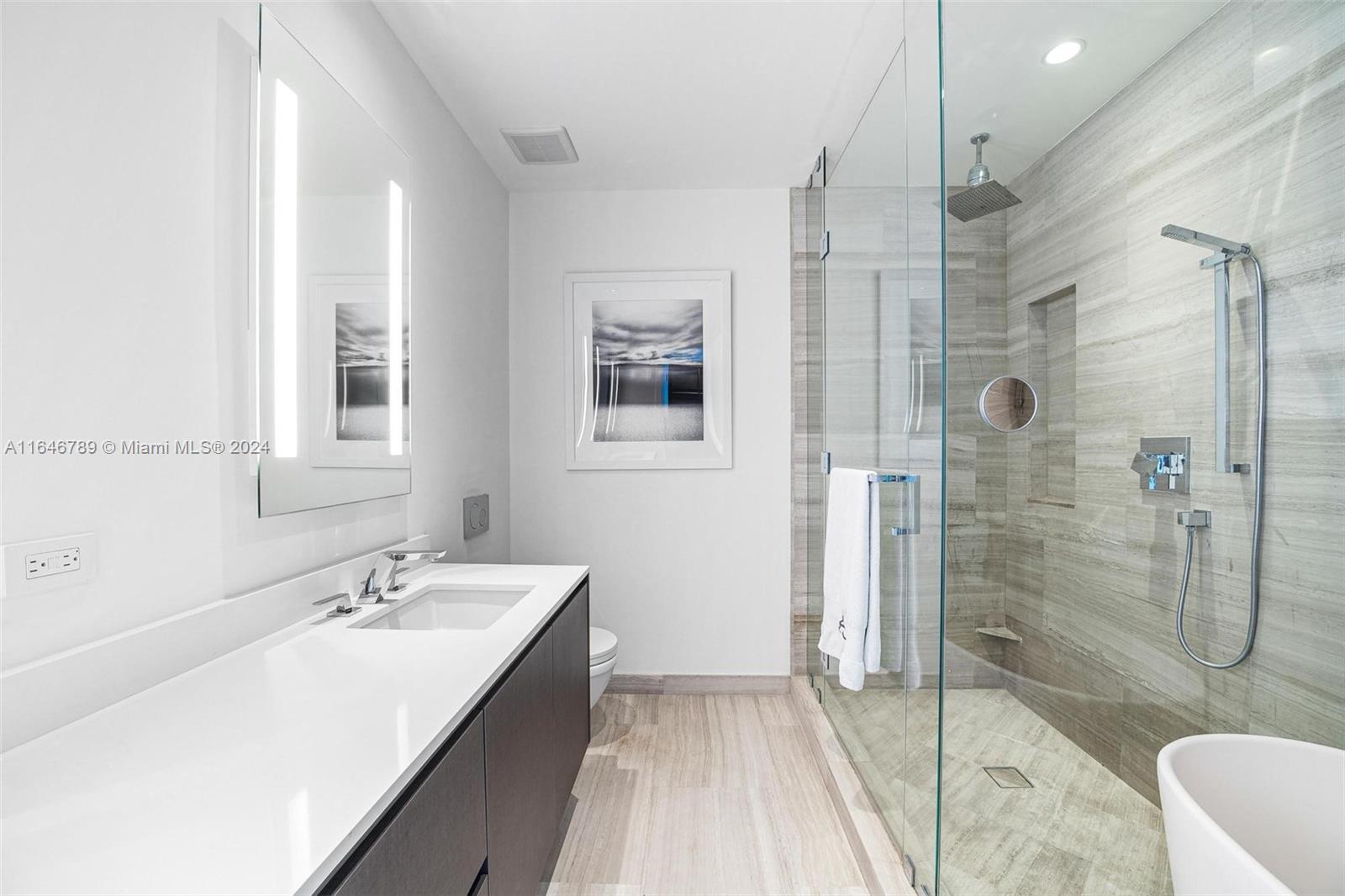 ECHO BRICKELL CONDO - Residential