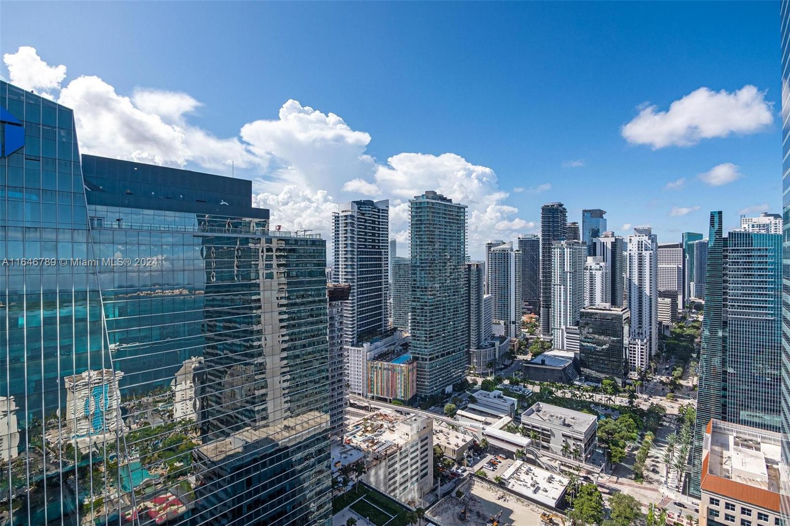 ECHO BRICKELL CONDO - Residential