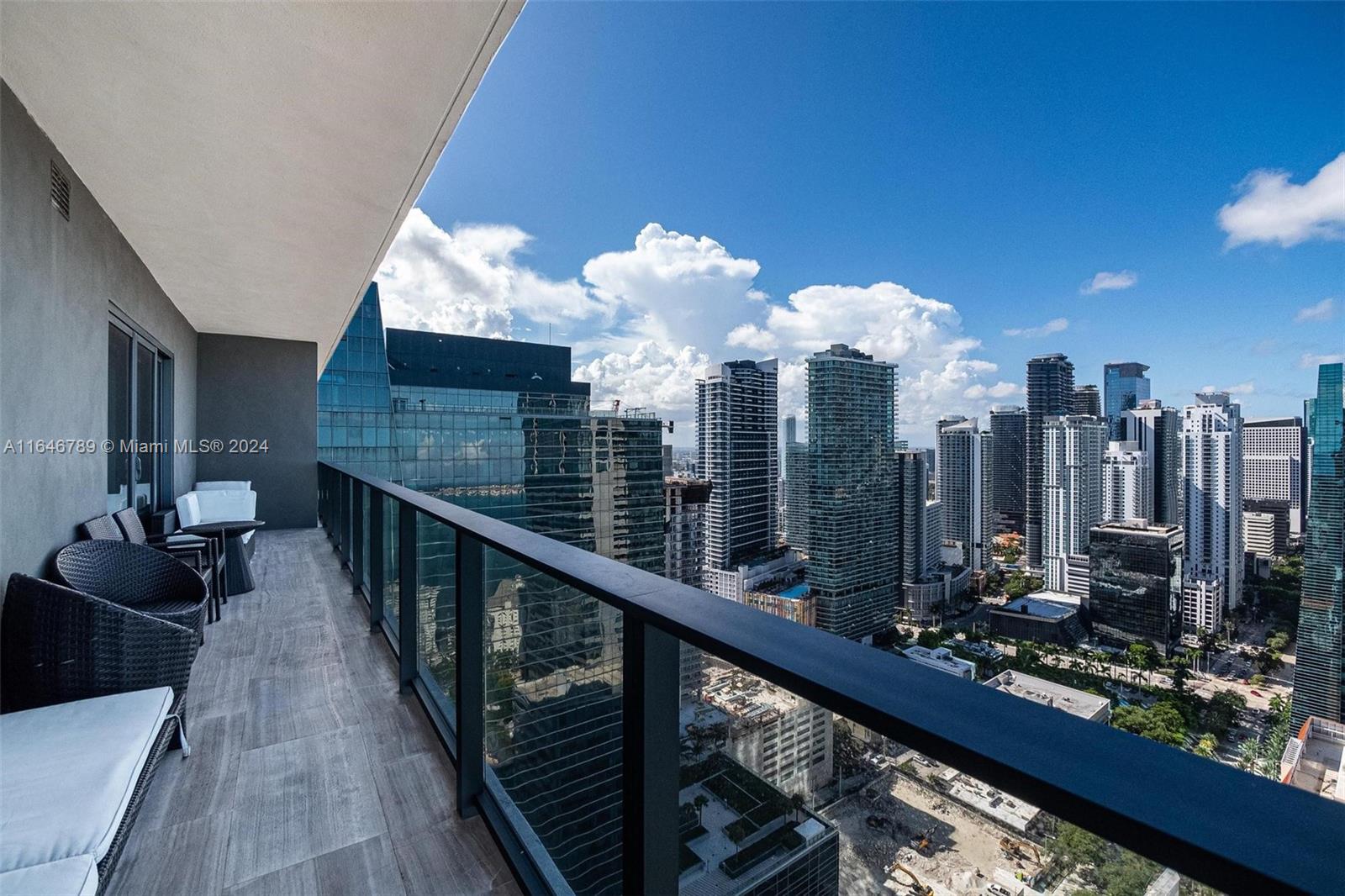 ECHO BRICKELL CONDO - Residential