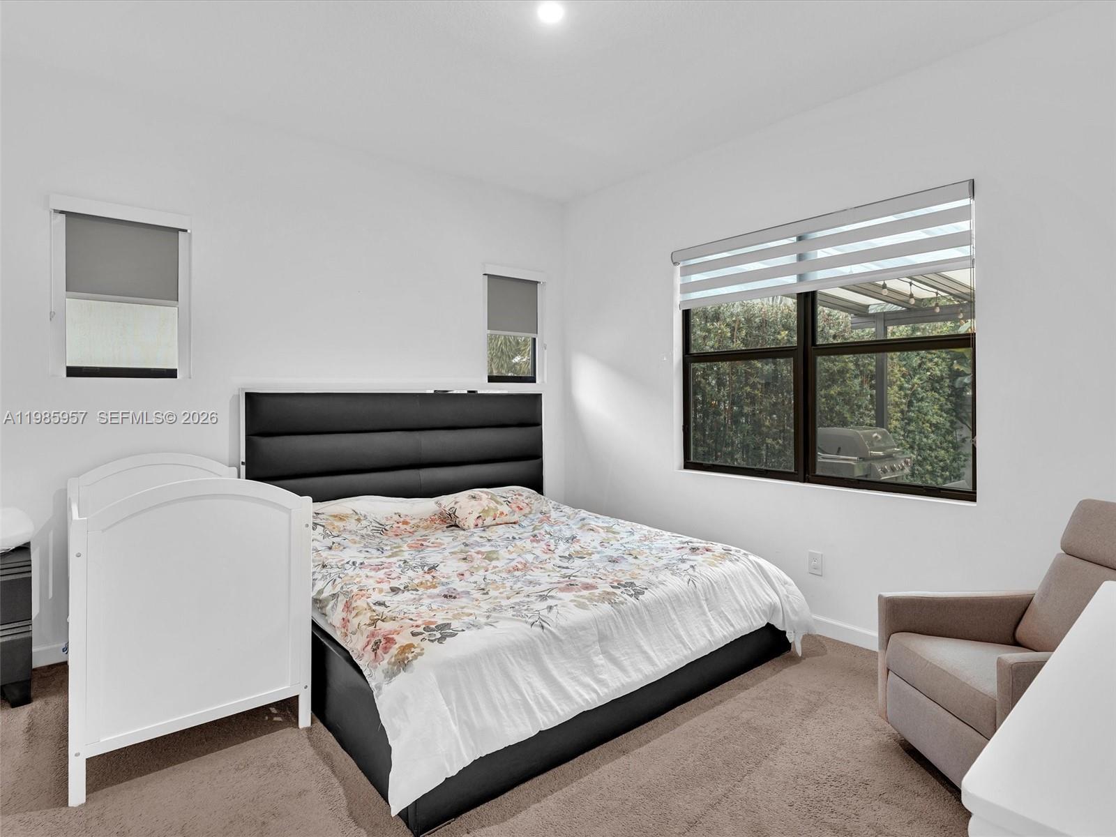 WHISPERING OAKS - Residential Lease