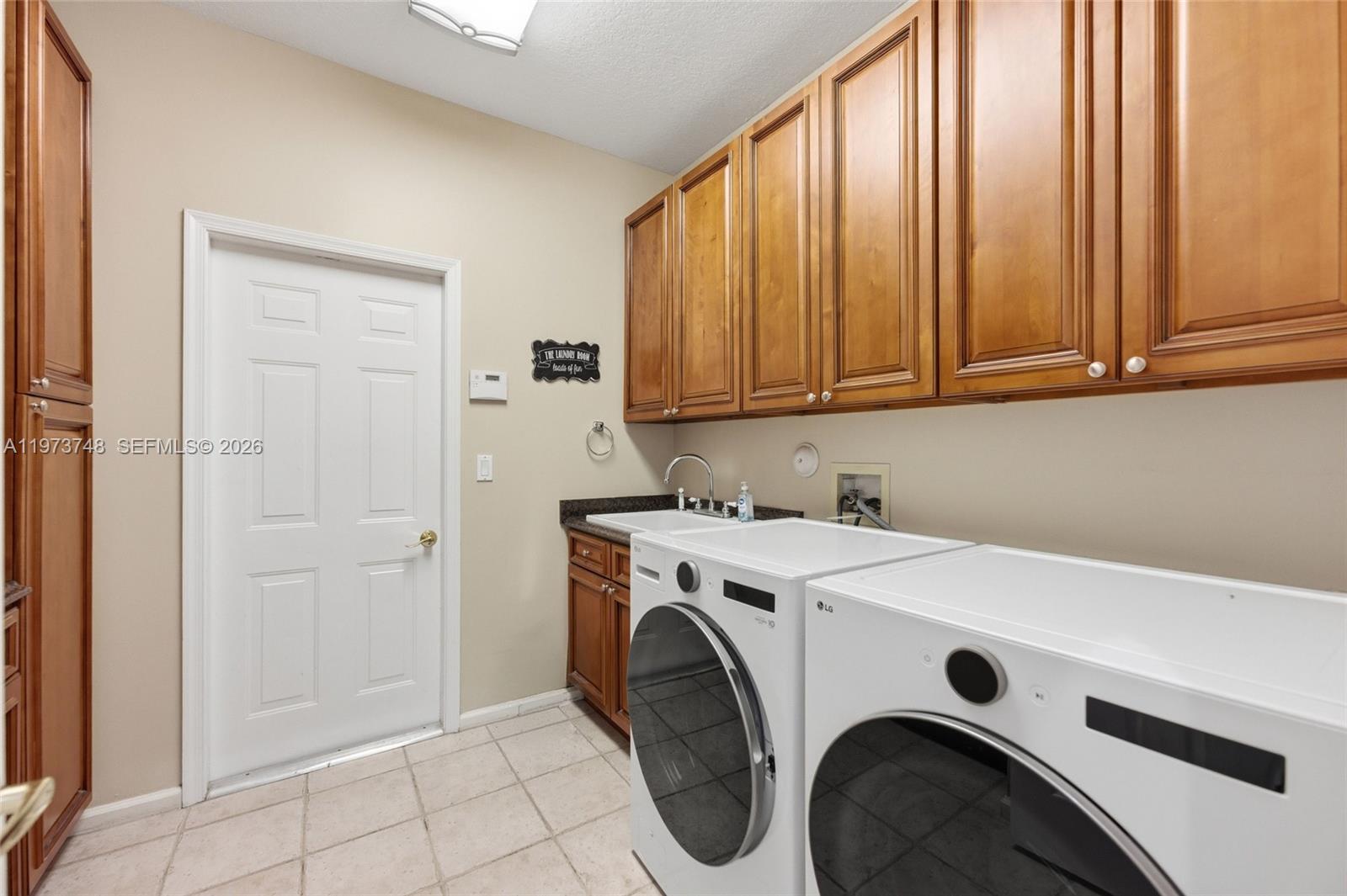 Pelican Landing - Residential