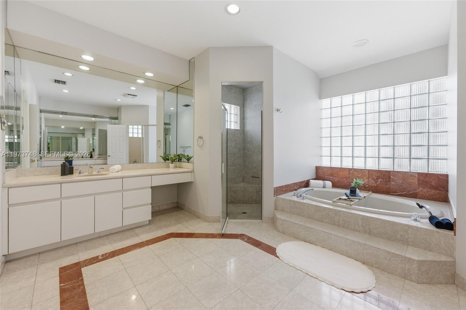 Pelican Landing - Residential