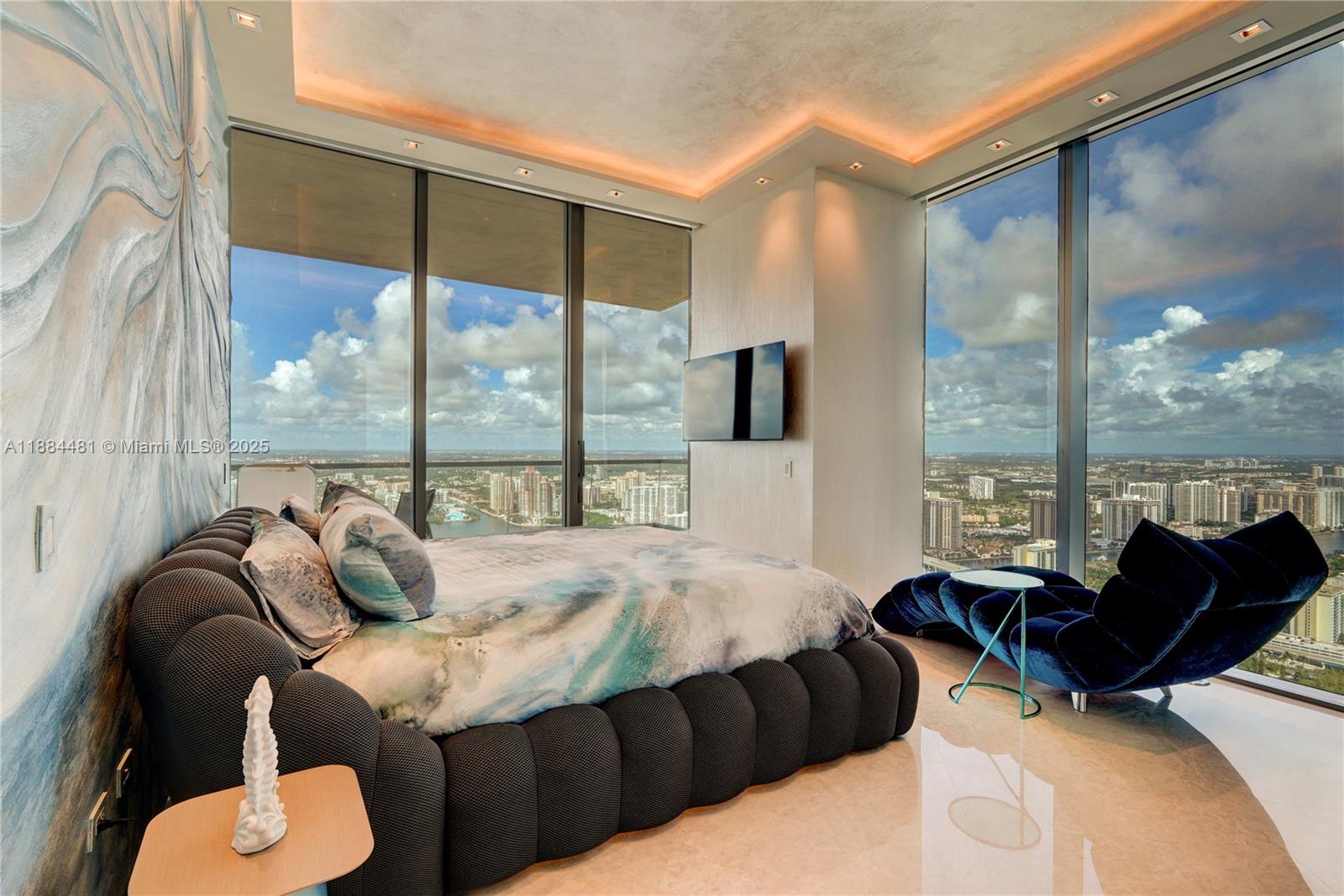 TURNBERRY OCEAN CLUB - Residential Lease