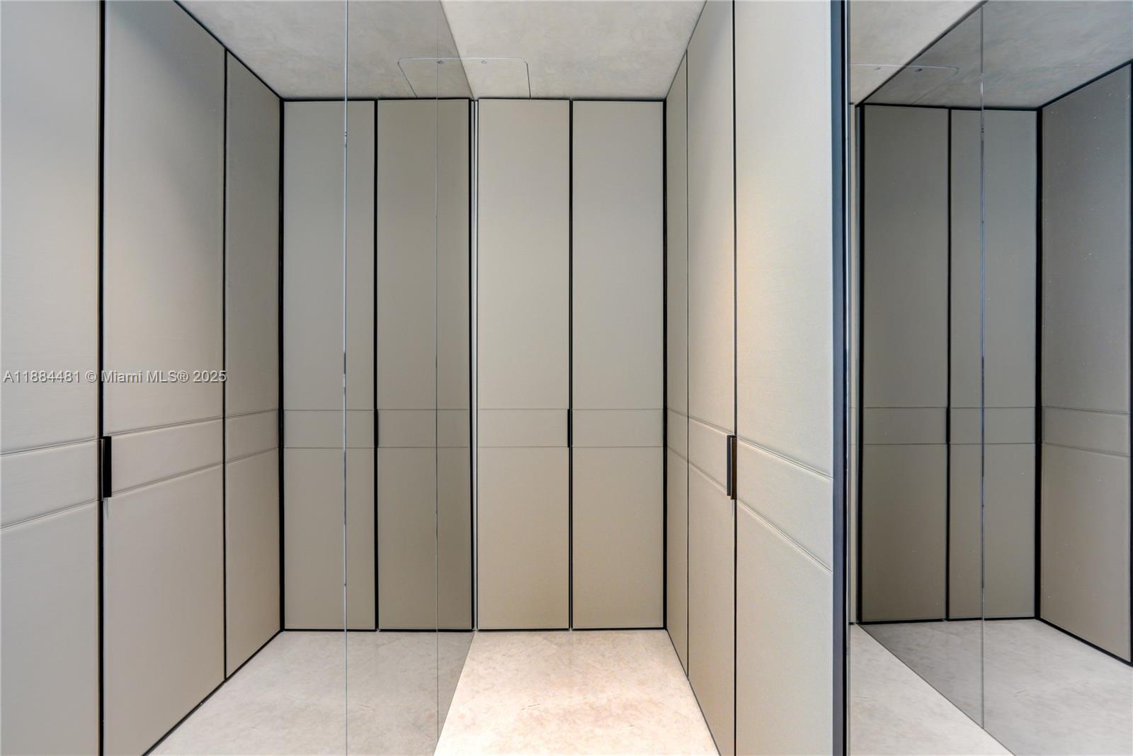 TURNBERRY OCEAN CLUB - Residential Lease