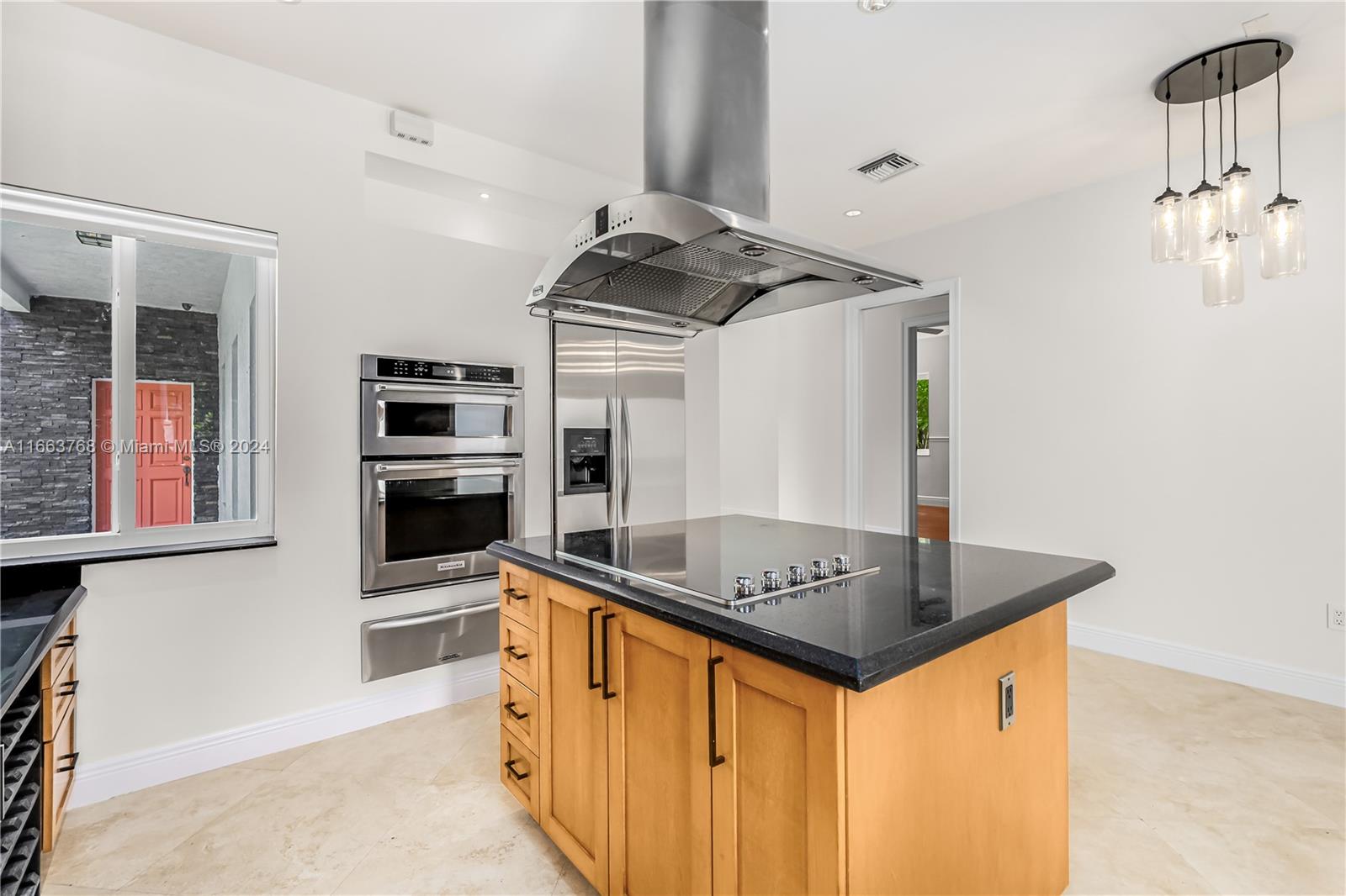 LA GORCE GOLF SUB - Residential