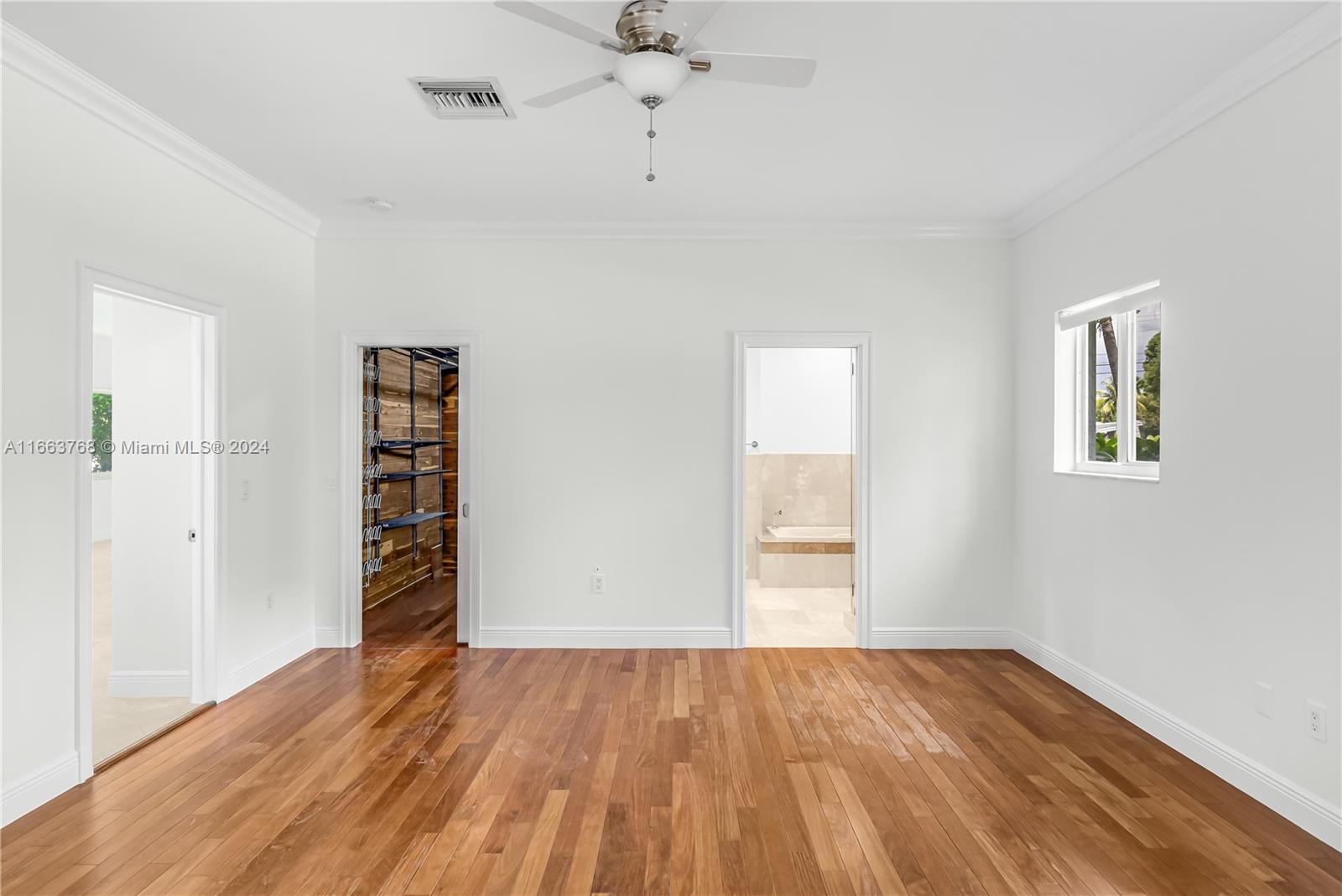 LA GORCE GOLF SUB - Residential