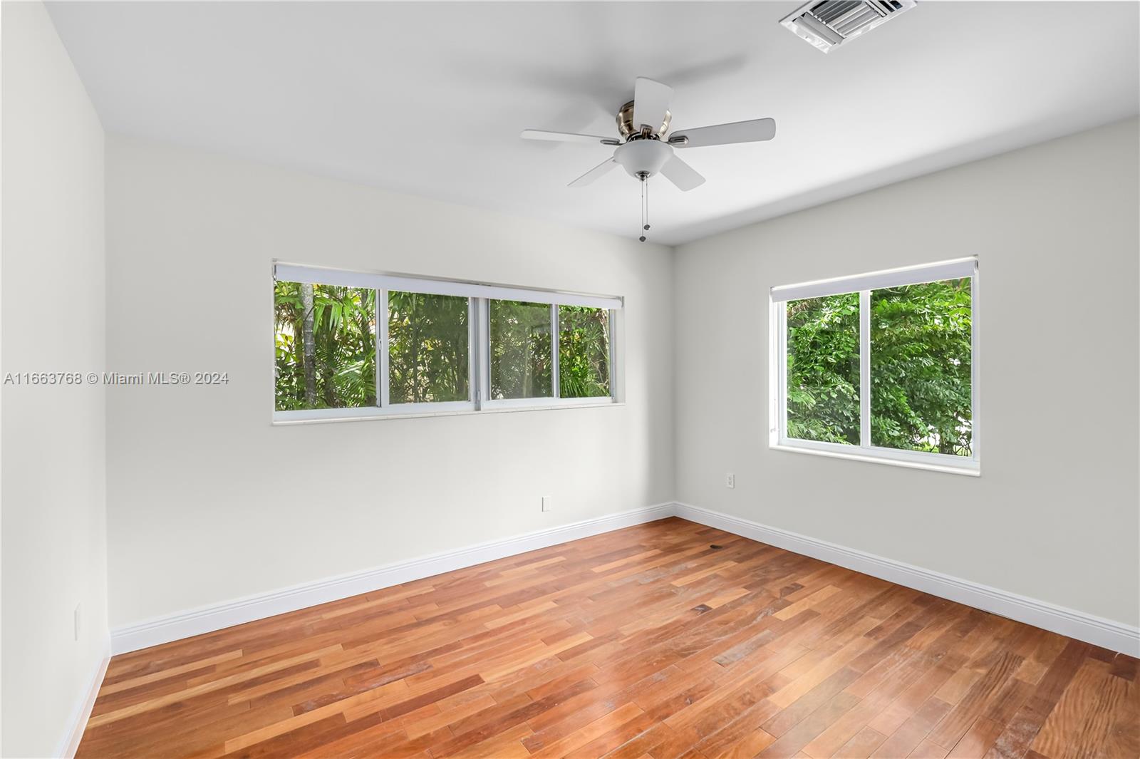 LA GORCE GOLF SUB - Residential