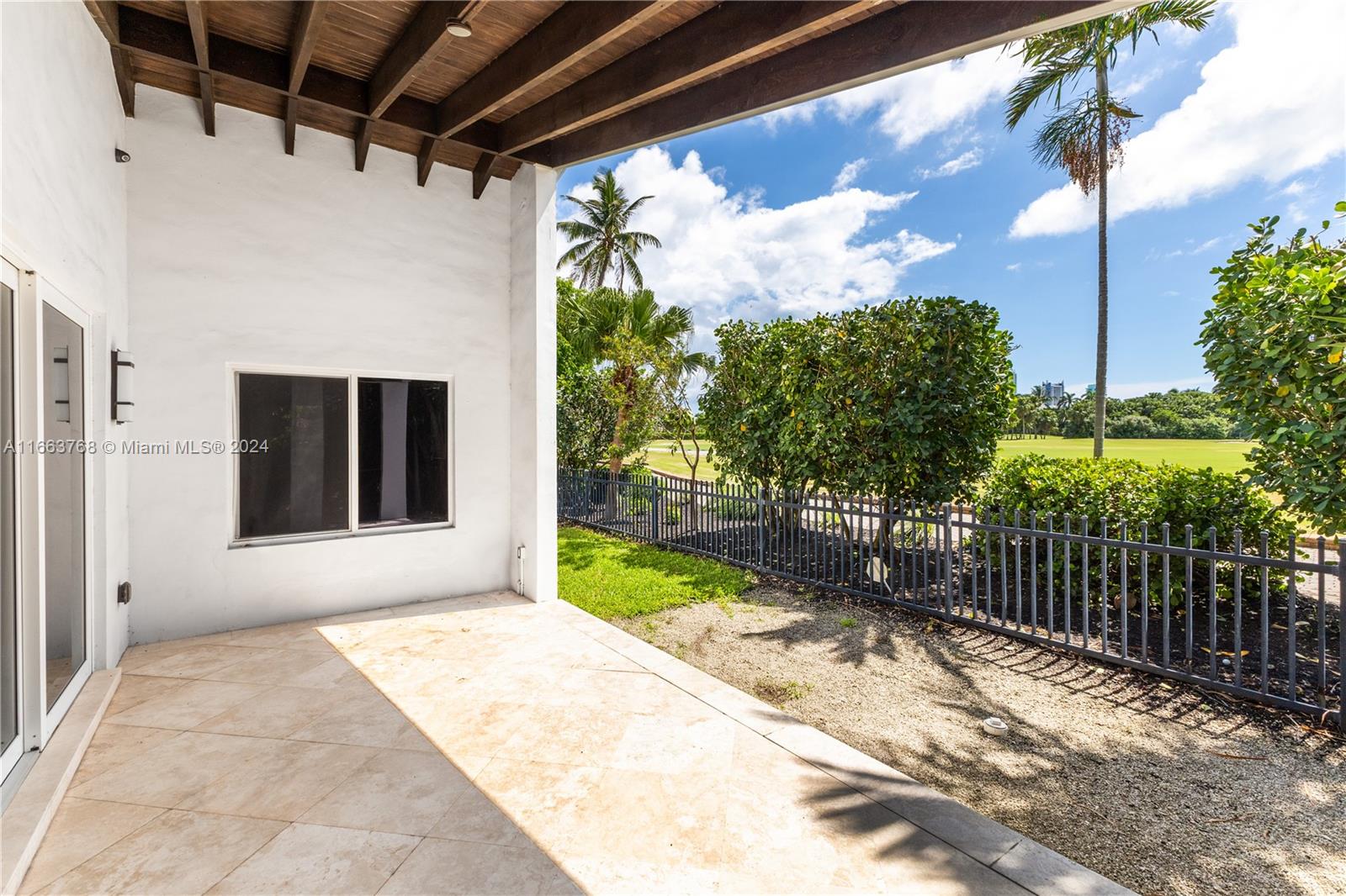 LA GORCE GOLF SUB - Residential