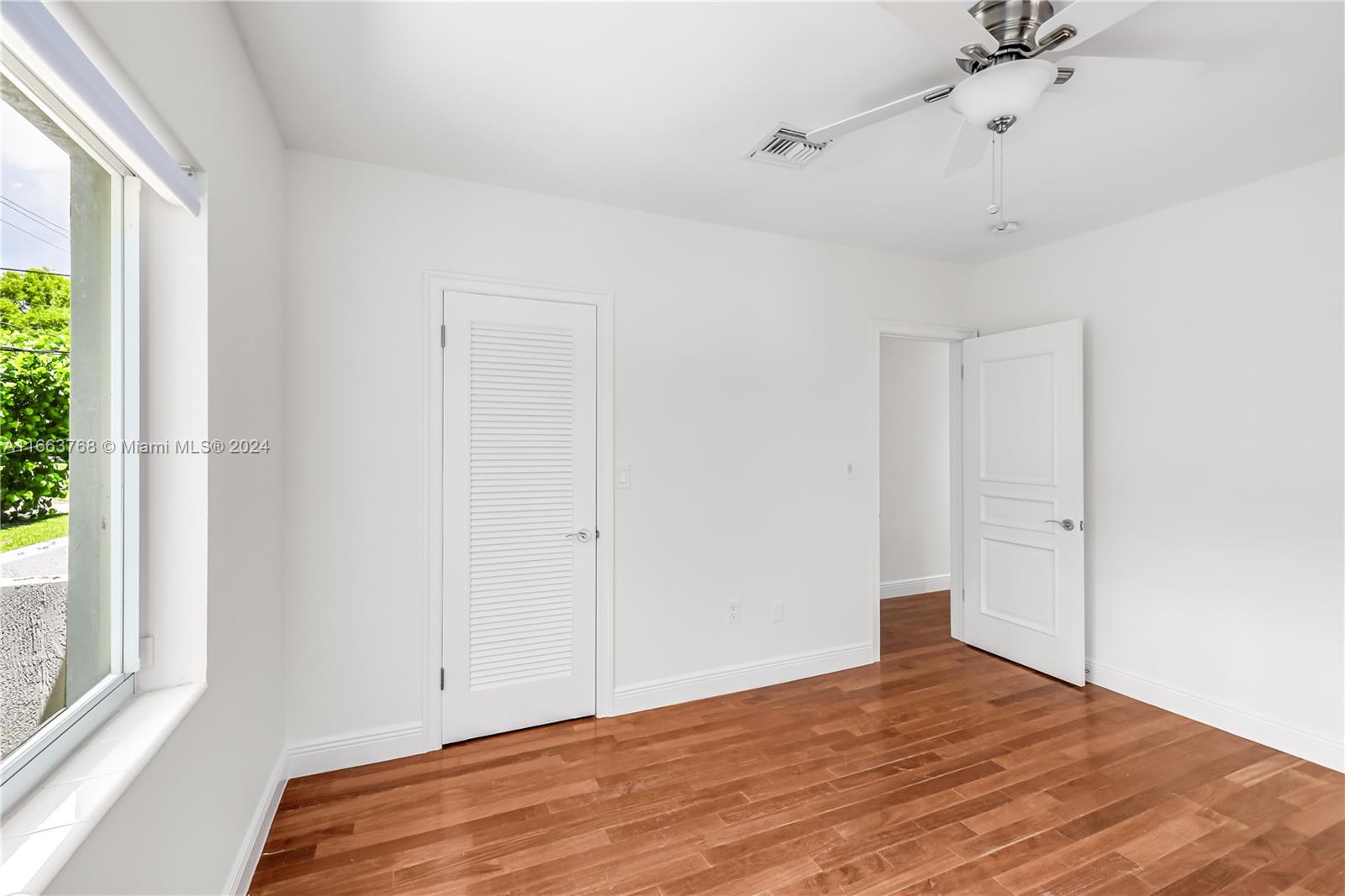 LA GORCE GOLF SUB - Residential