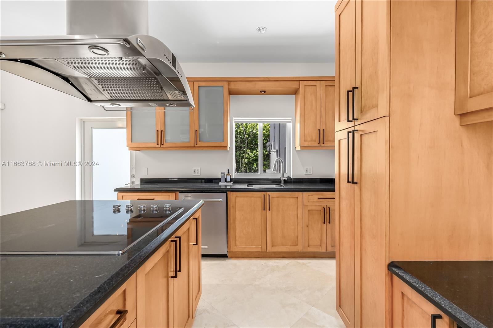 LA GORCE GOLF SUB - Residential