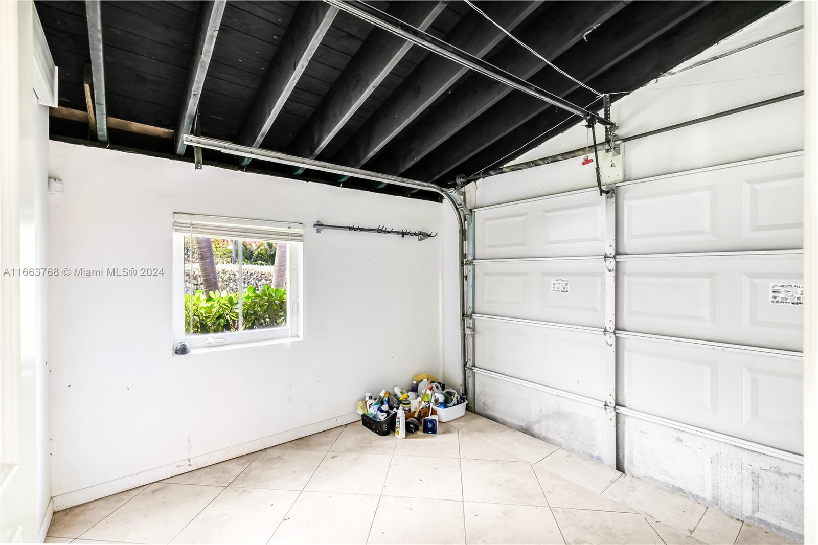 LA GORCE GOLF SUB - Residential