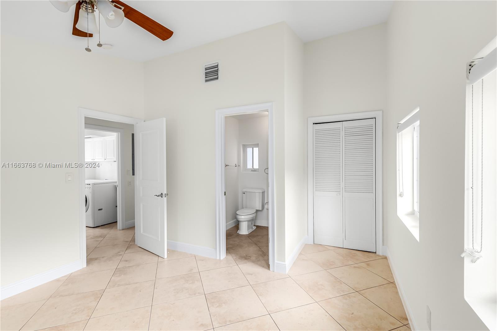 LA GORCE GOLF SUB - Residential