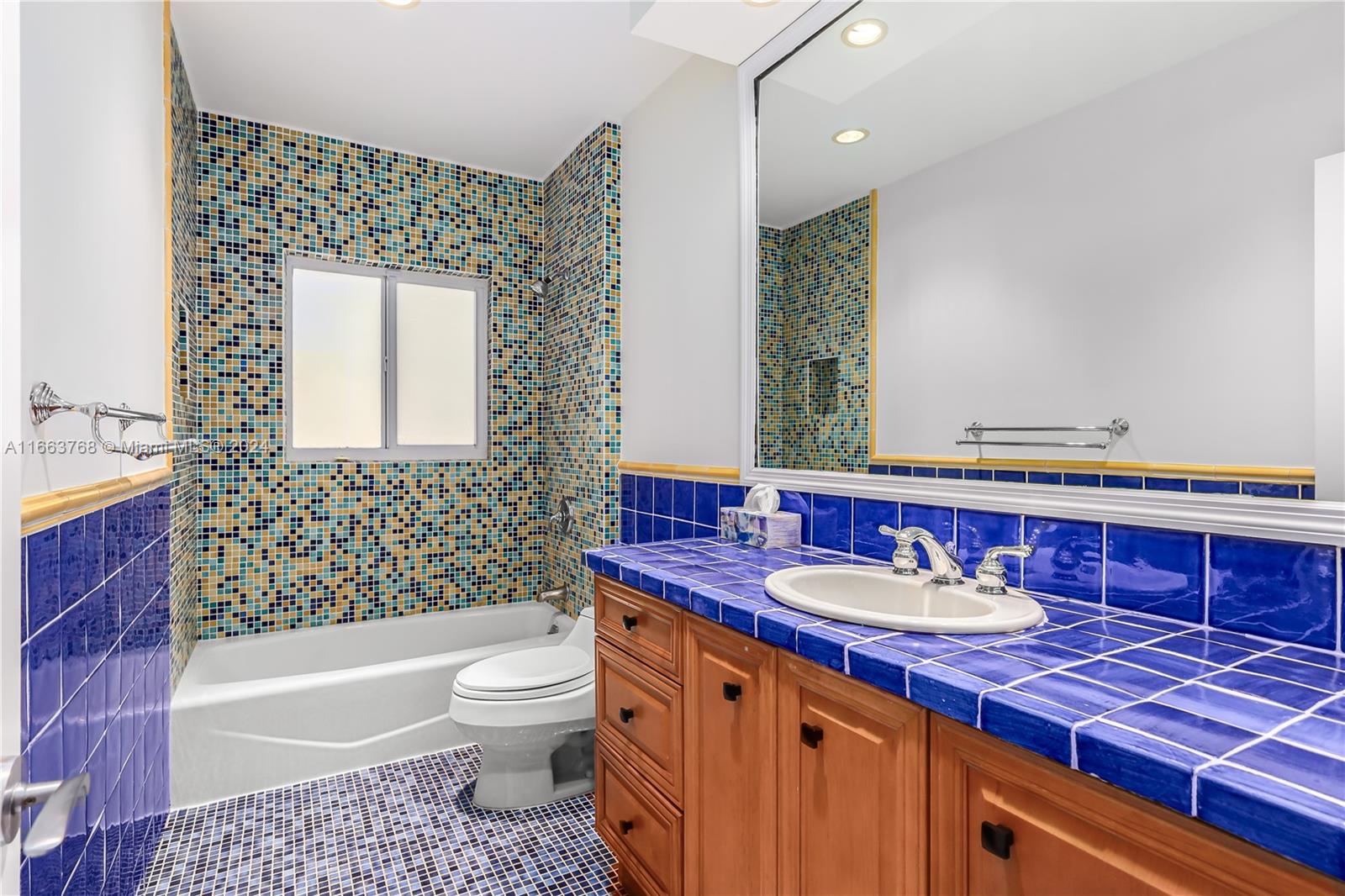 LA GORCE GOLF SUB - Residential