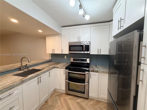 13255 SW 88th Ln 107-CS Miami FL 33186