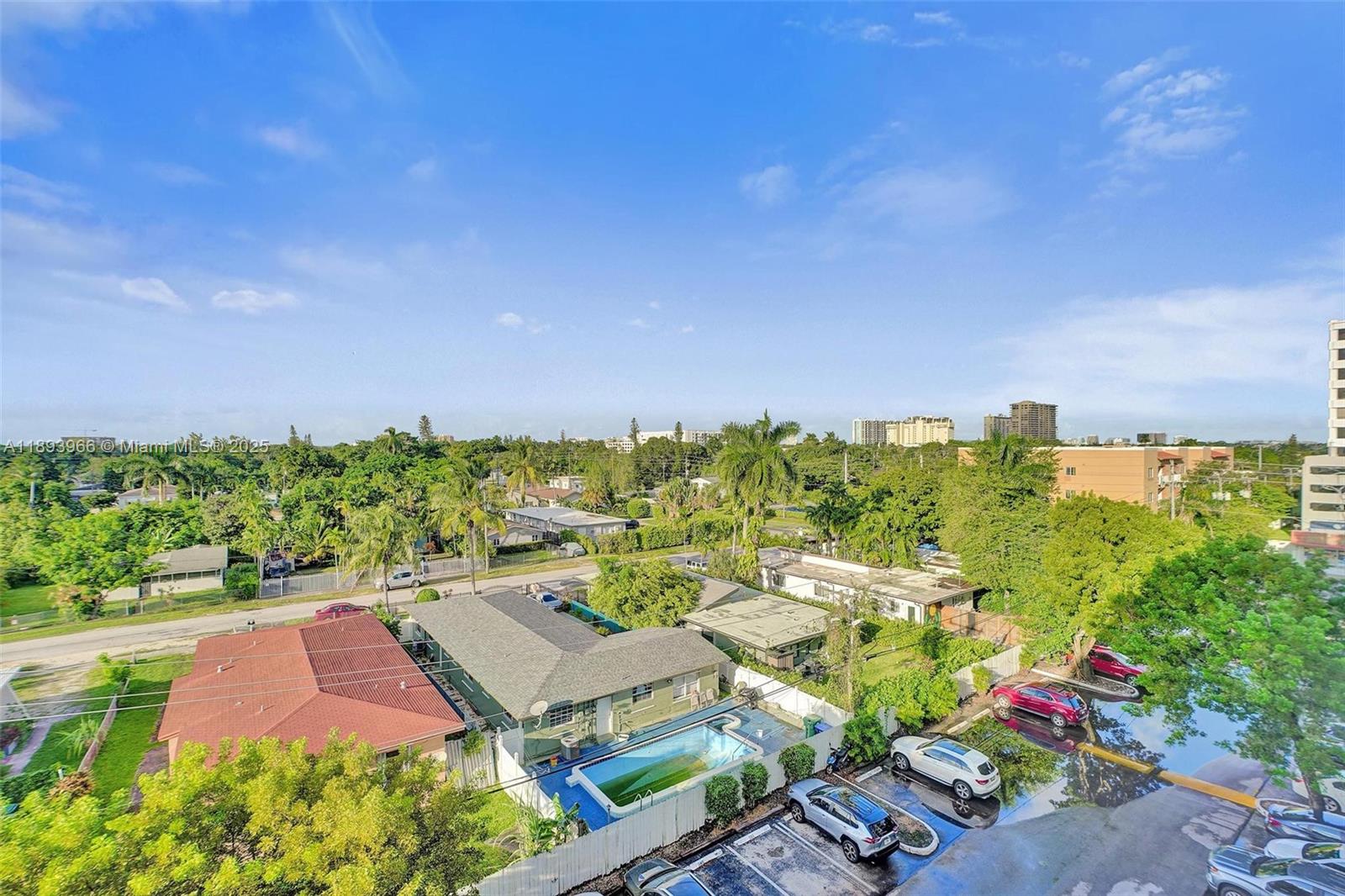 HARBOUR POINTE OF MIAMI C - Residential