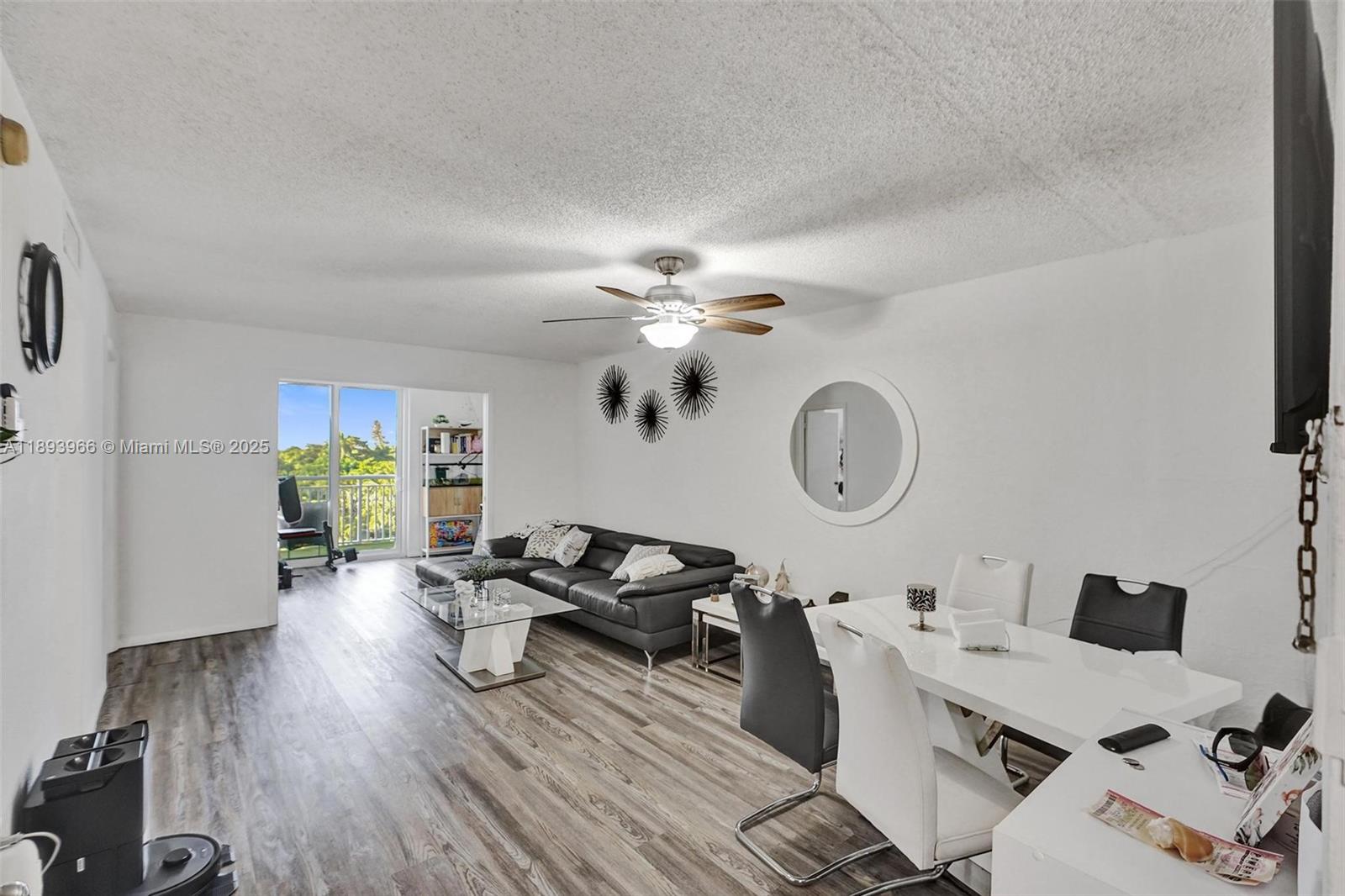 HARBOUR POINTE OF MIAMI C - Residential
