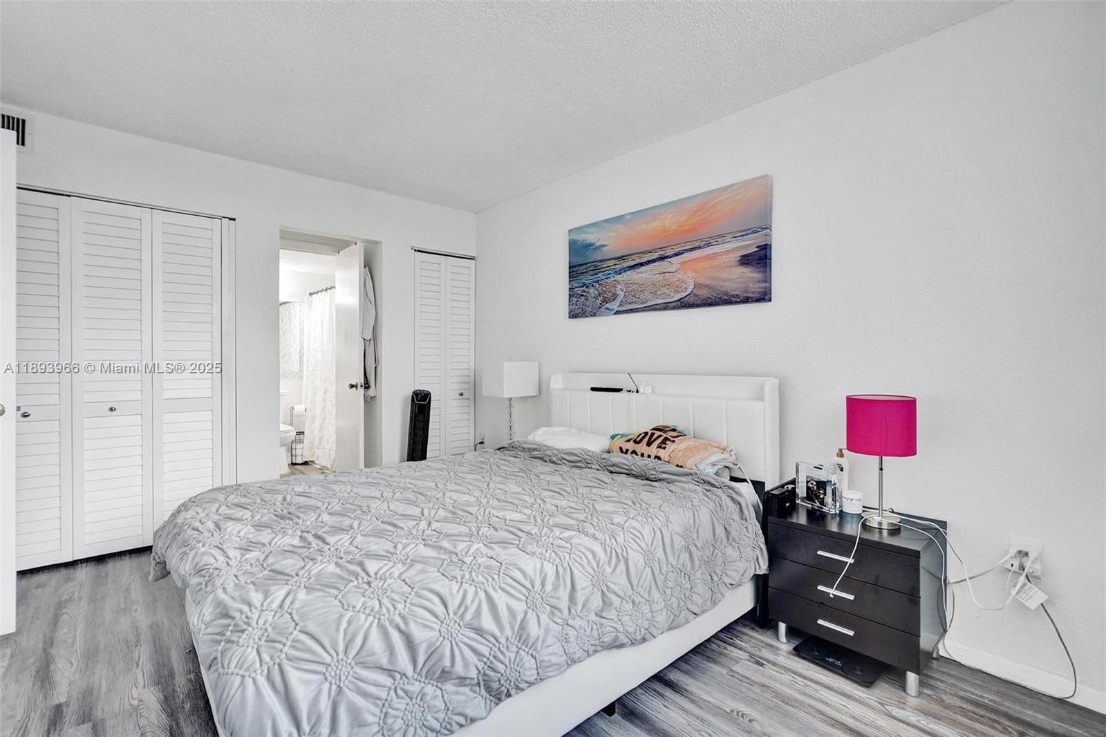 HARBOUR POINTE OF MIAMI C - Residential