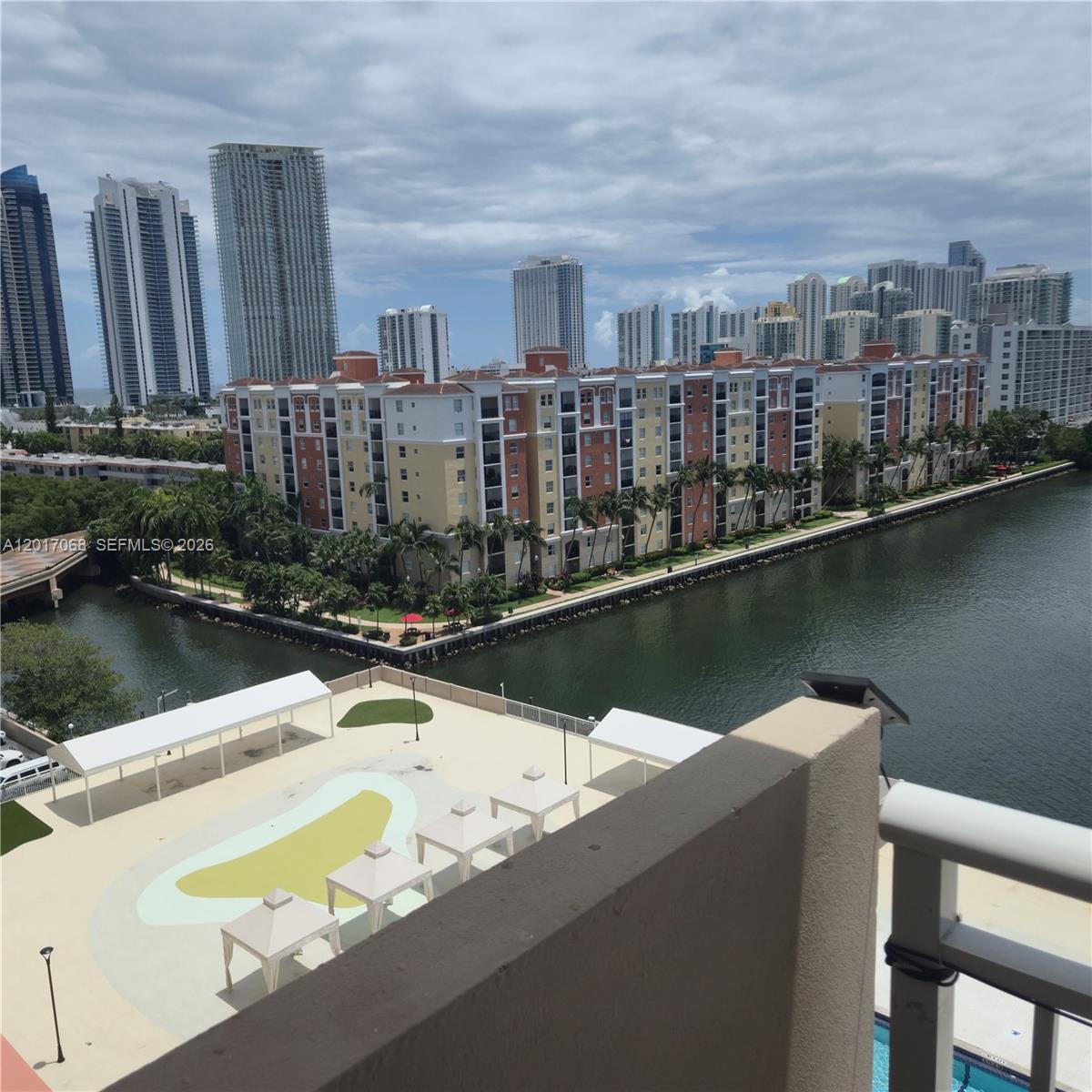 250 SE 174th St 1020