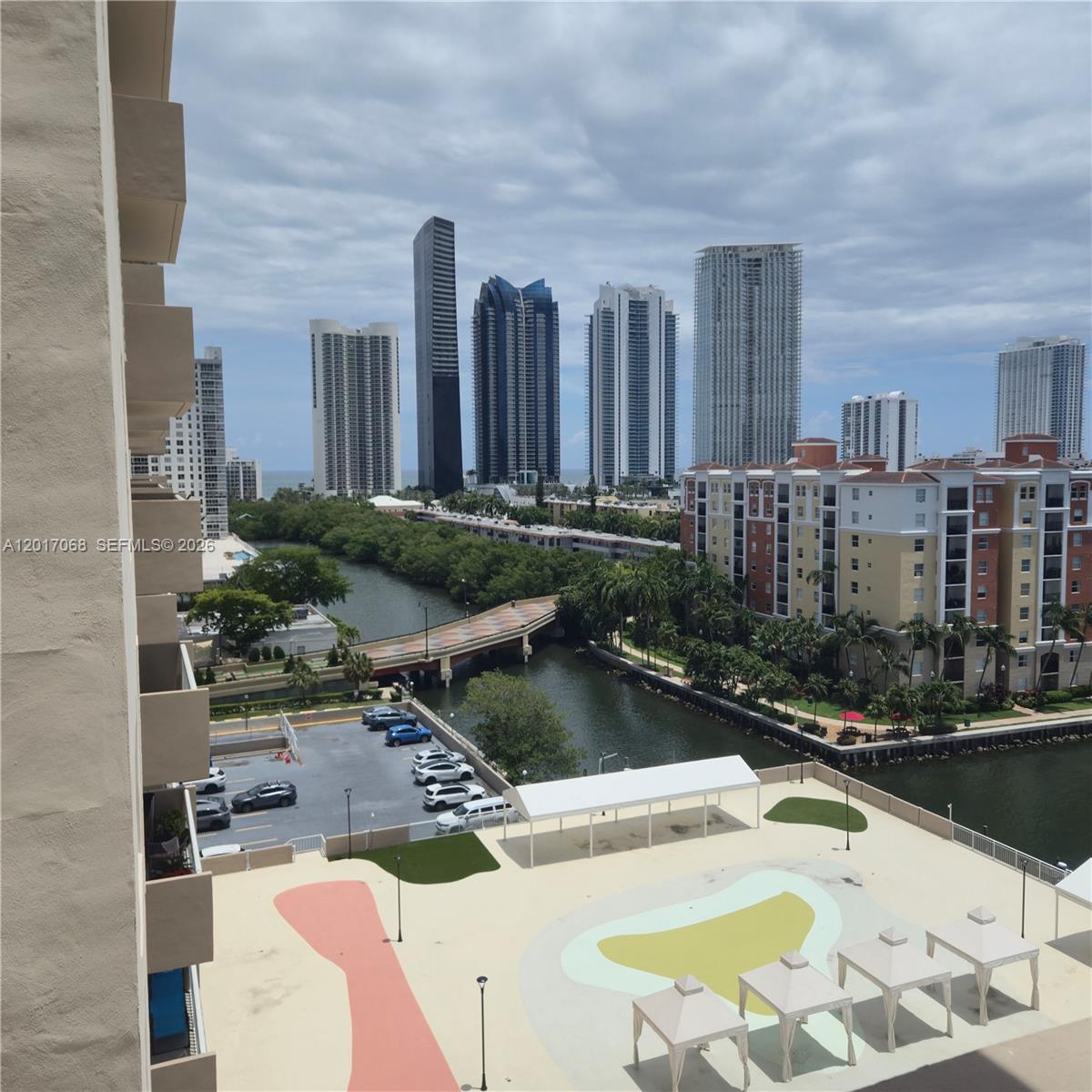 250 SE 174th St 1020