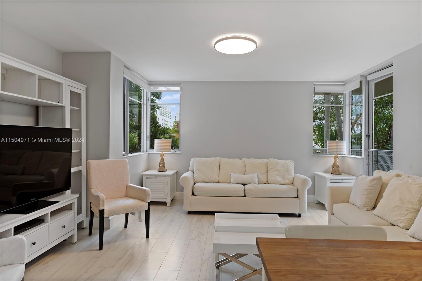 THE DANTON CONDO - Residential Lease