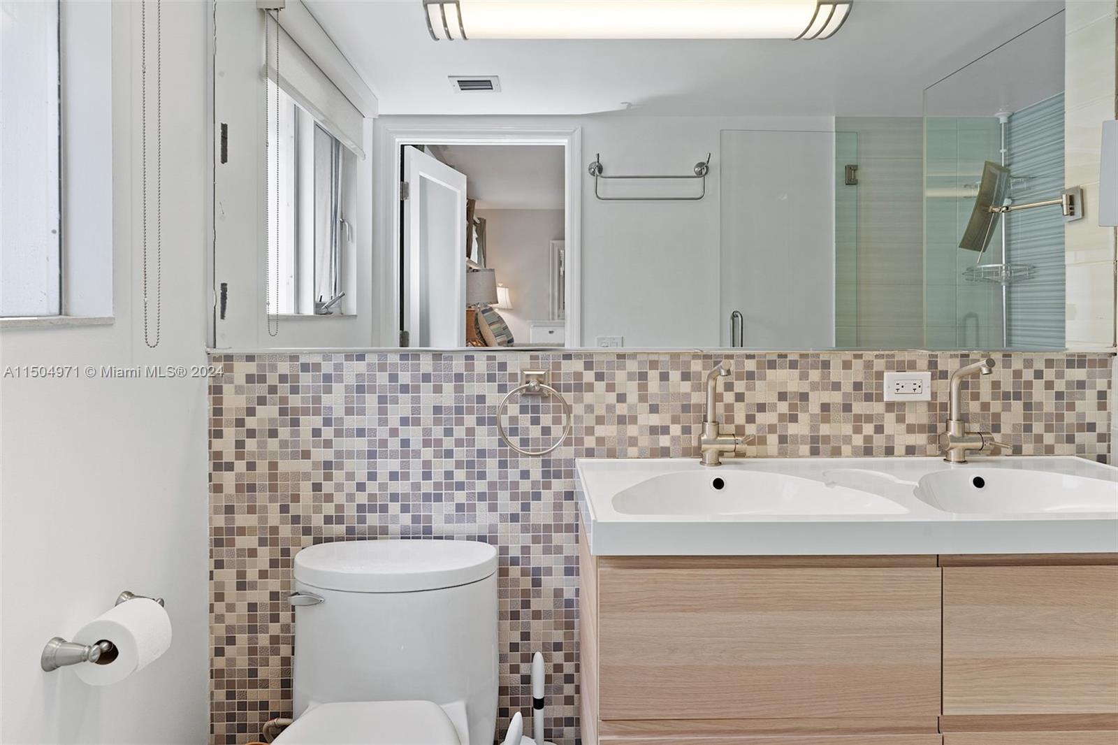 THE DANTON CONDO - Residential Lease