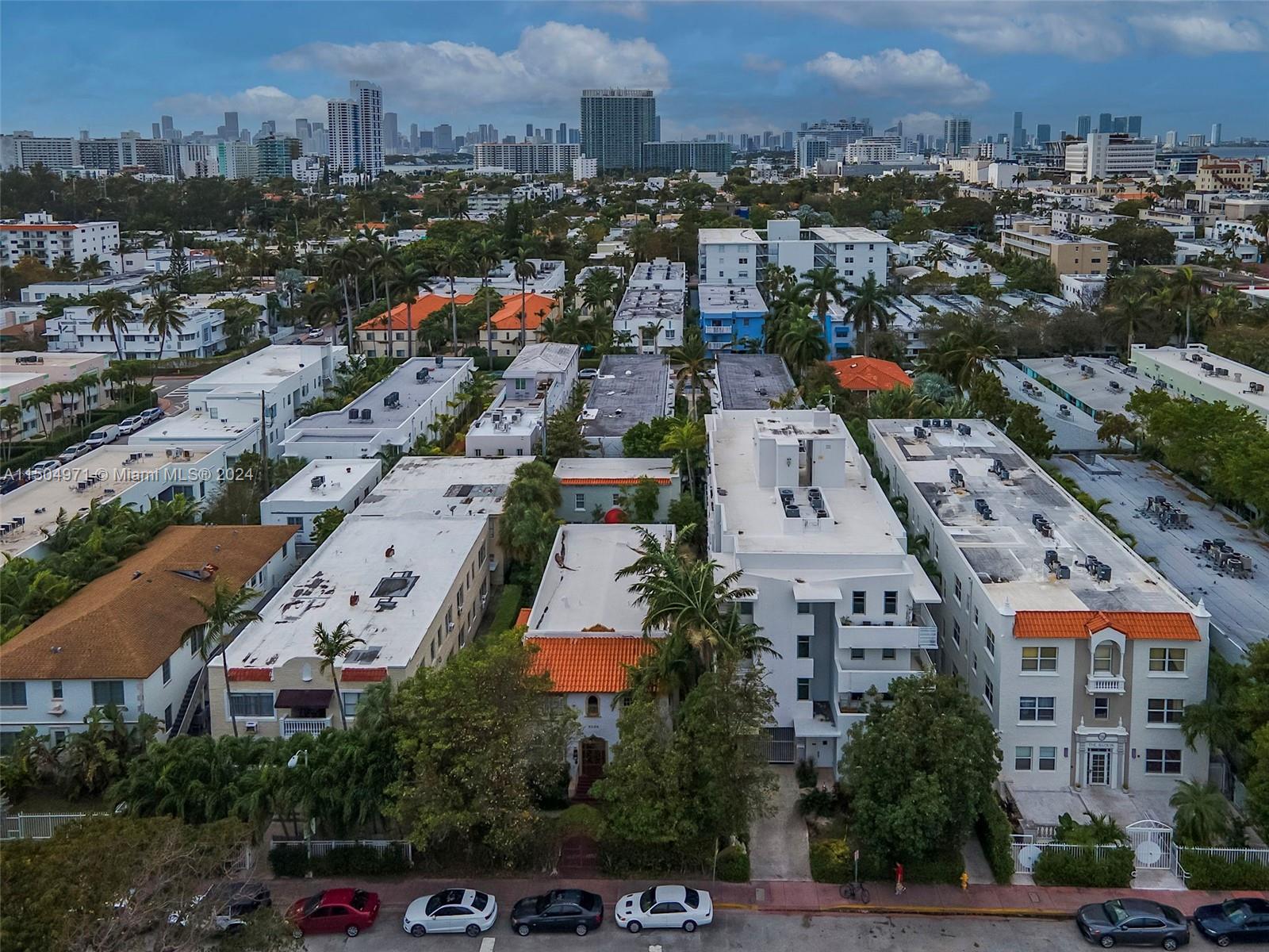 THE DANTON CONDO - Residential Lease