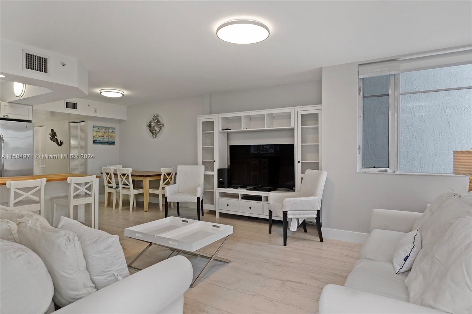 THE DANTON CONDO - Residential Lease