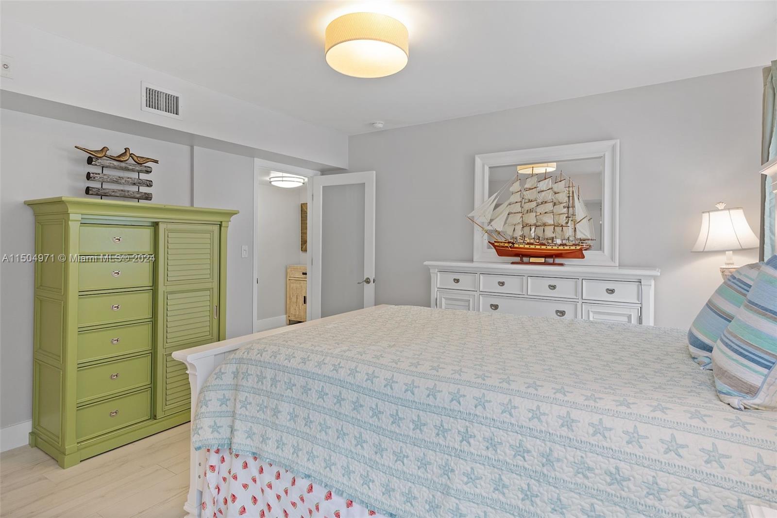 THE DANTON CONDO - Residential Lease