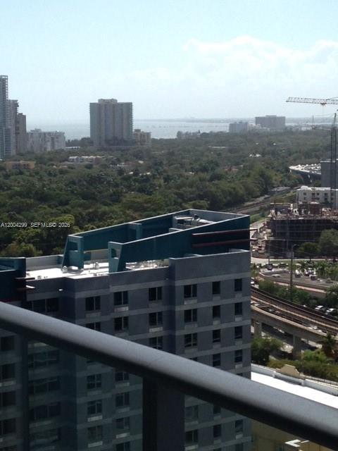 1100 S Miami Ave 2006