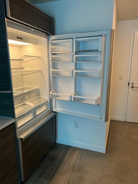 1100 S Miami Ave 2006