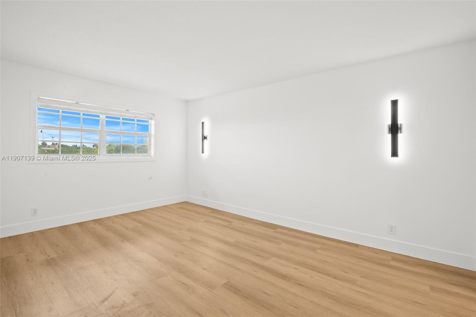 GRANDA DADELAND CONDO - Residential Lease