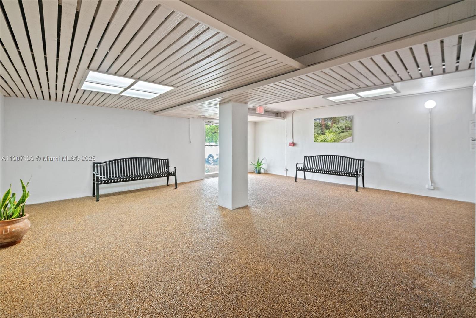 GRANDA DADELAND CONDO - Residential Lease